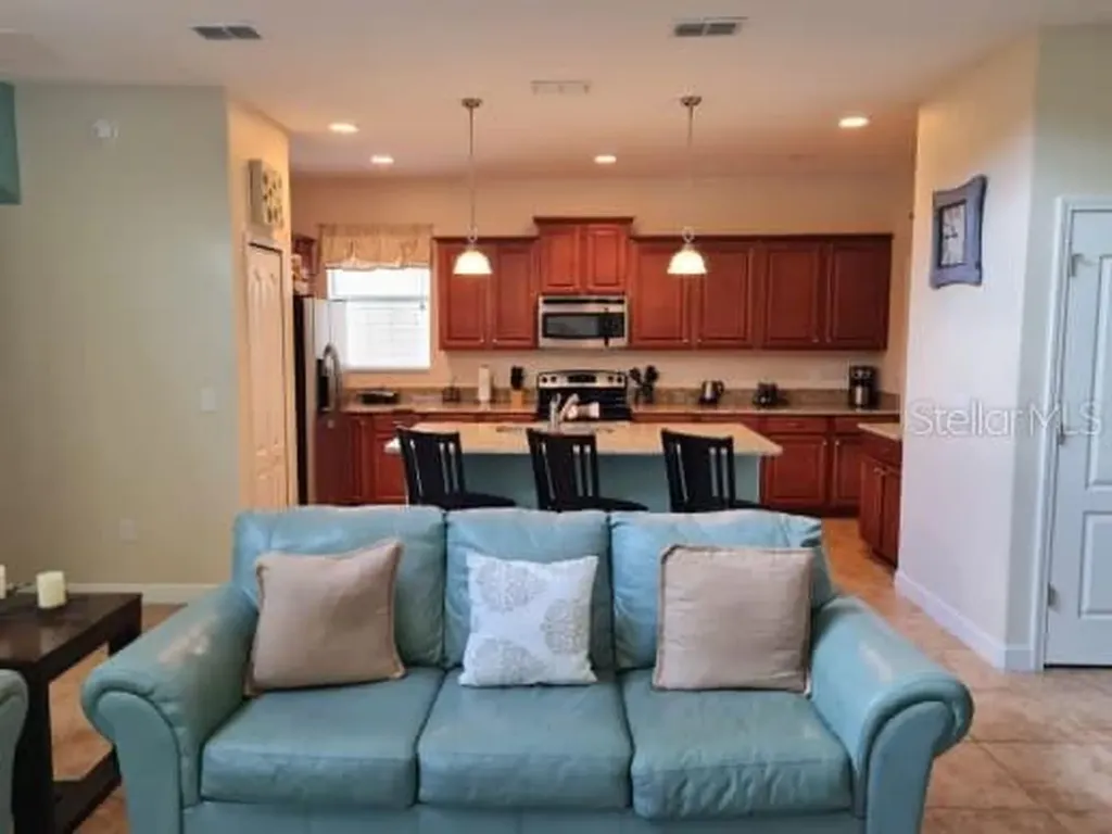 8923 Cuban Palm Road Kissimmee FL 34747