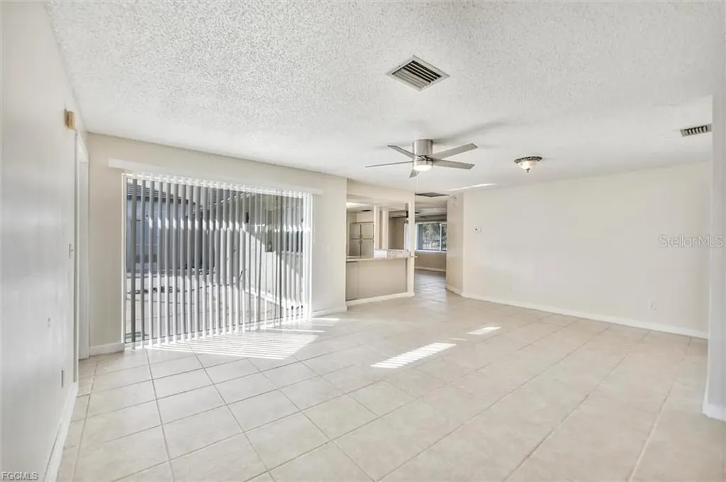 158 SE 26th Street Cape Coral FL 33904