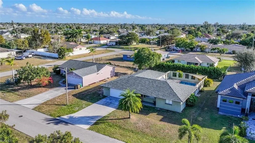 158 SE 26th Street Cape Coral FL 33904