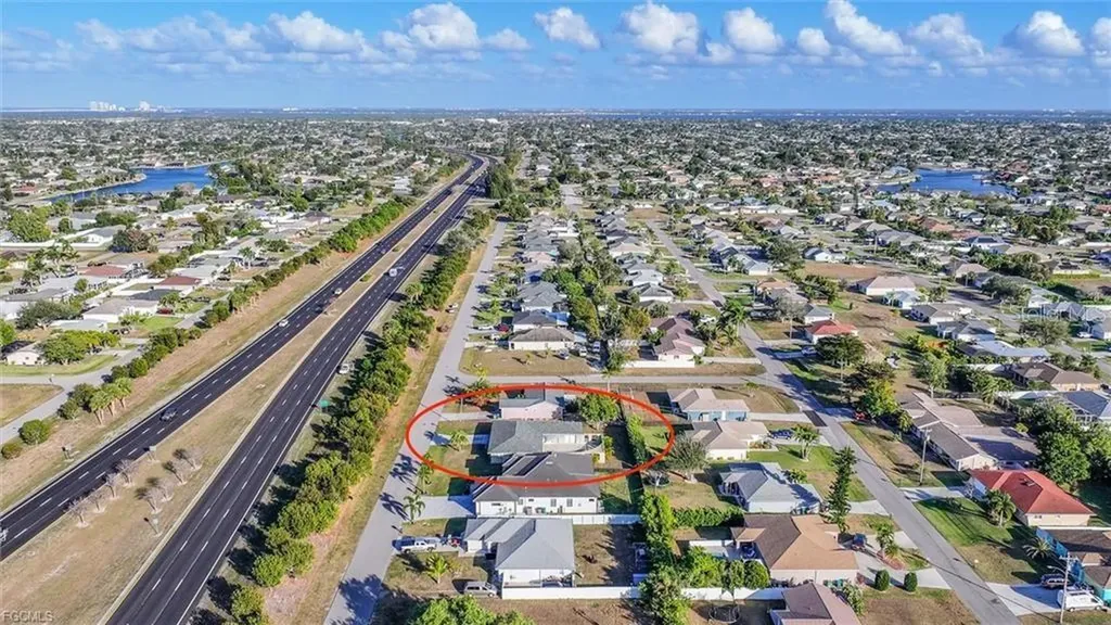 158 SE 26th Street Cape Coral FL 33904