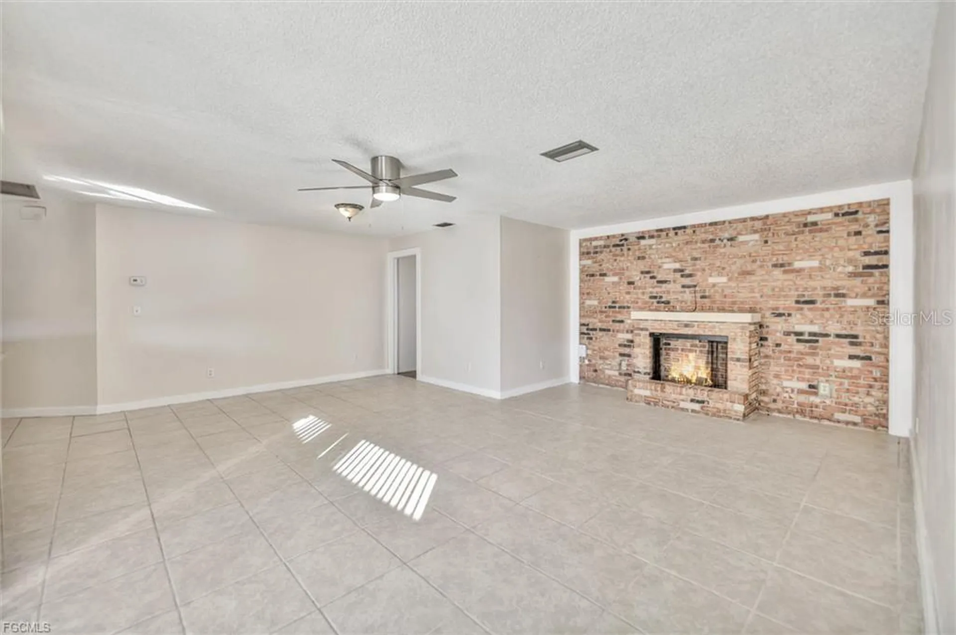 158 SE 26th Street Cape Coral FL 33904