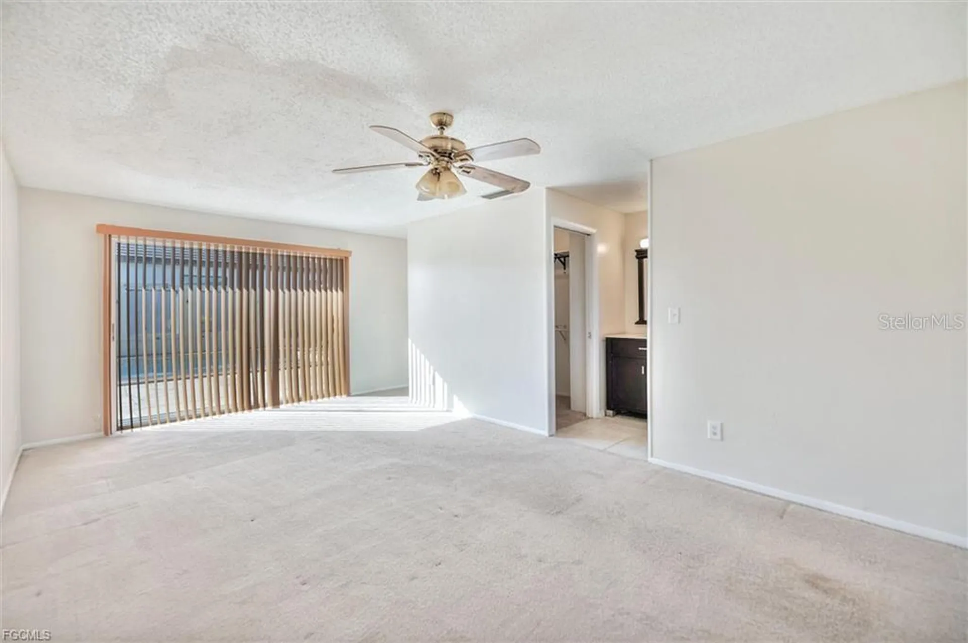 158 SE 26th Street Cape Coral FL 33904