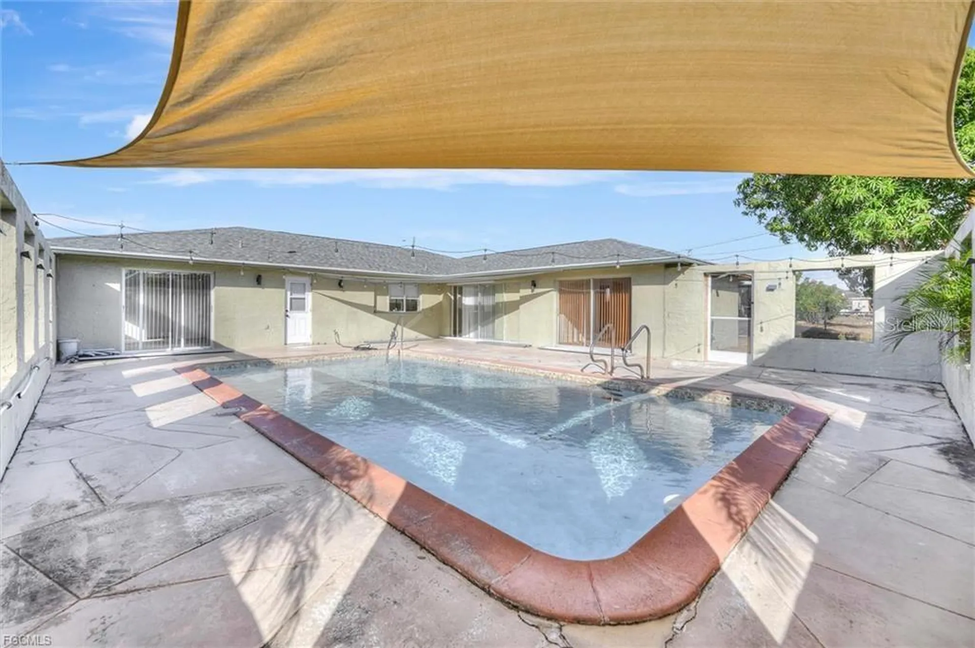 158 SE 26th Street Cape Coral FL 33904