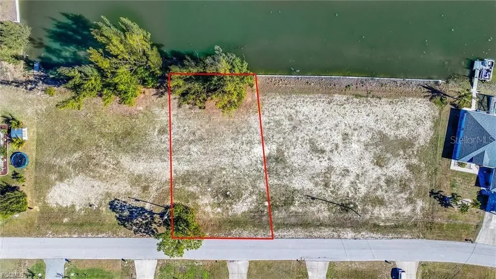 1235 NW 20th Place Cape Coral FL 33993