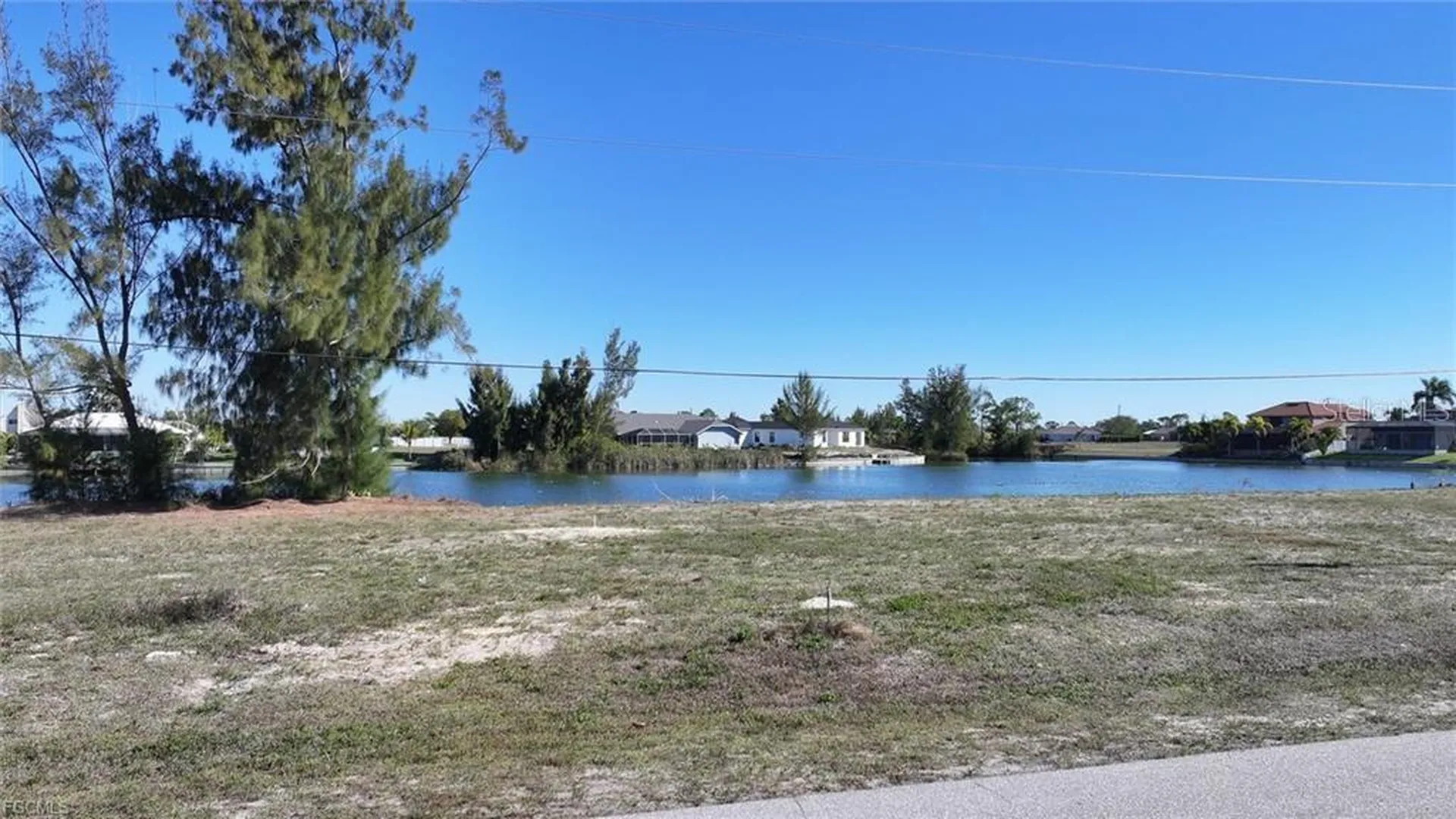 1235 NW 20th Place Cape Coral FL 33993