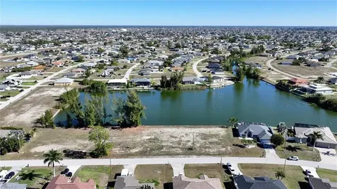 1235 NW 20th Place Cape Coral FL 33993