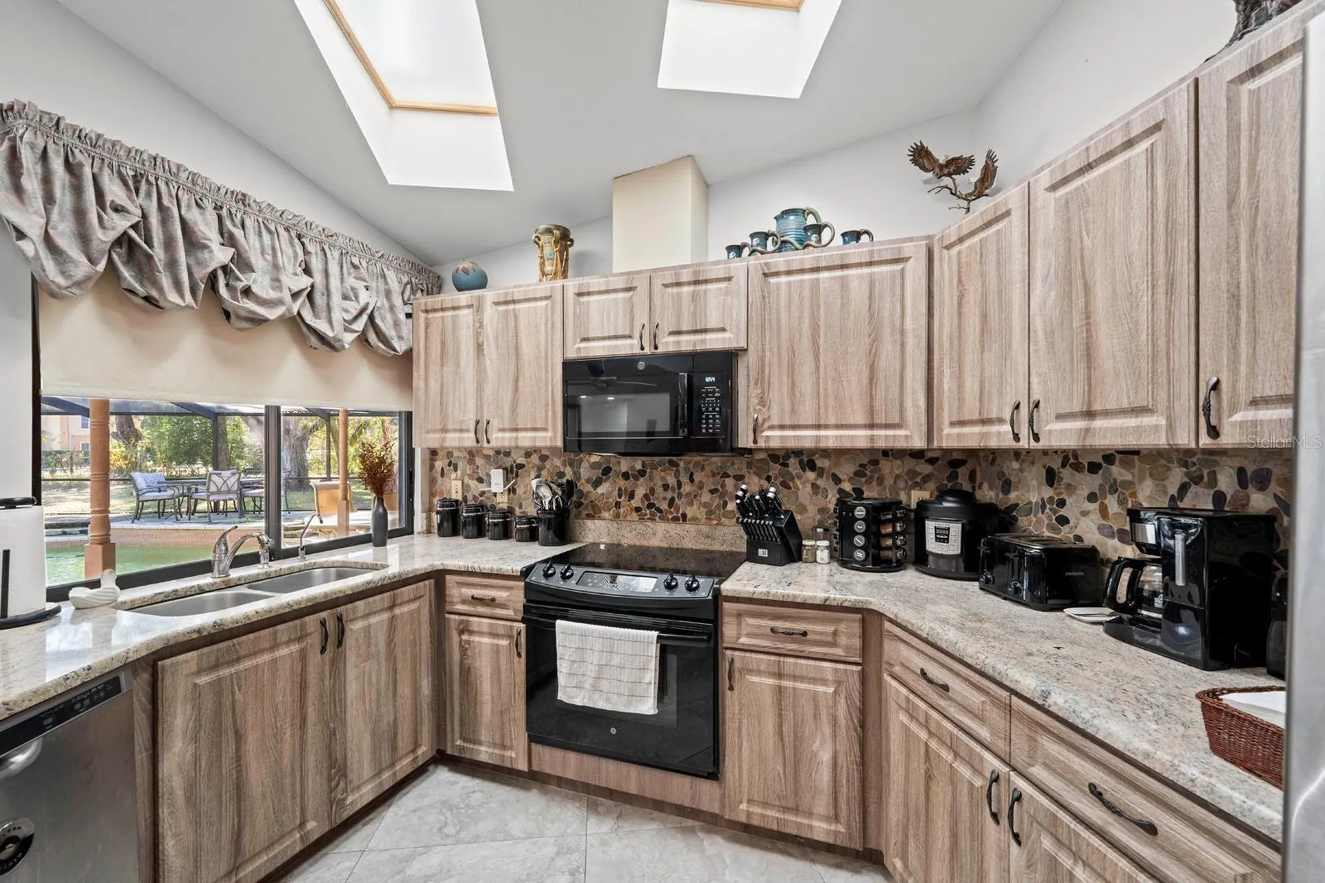 2501 E Diana Street Tampa FL 33610