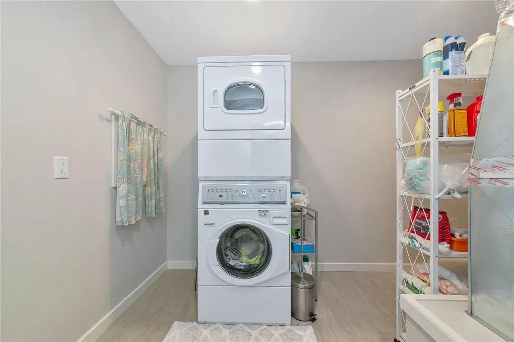 2639 Bougainvillea Street Sarasota FL 34239