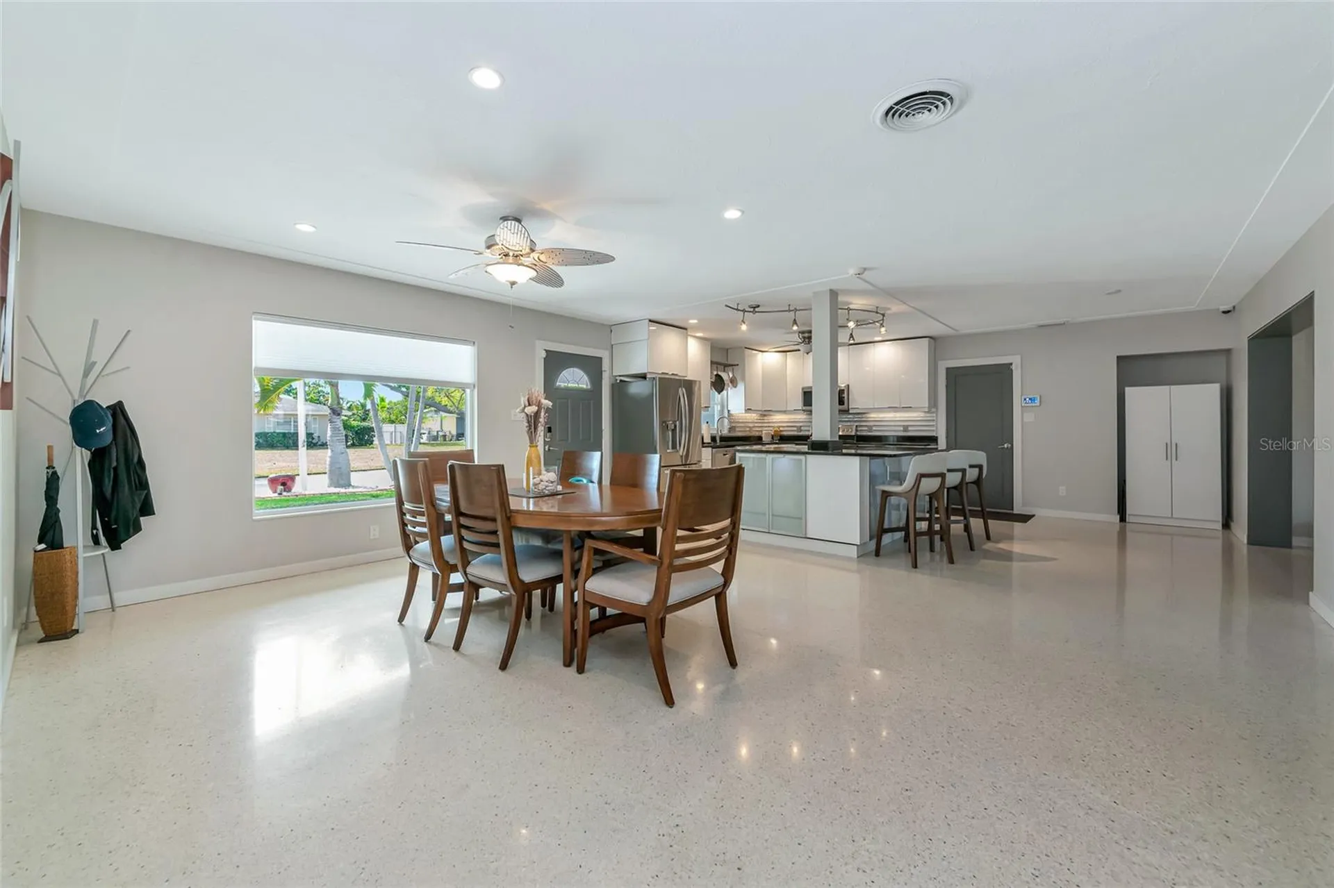 2639 Bougainvillea Street Sarasota FL 34239