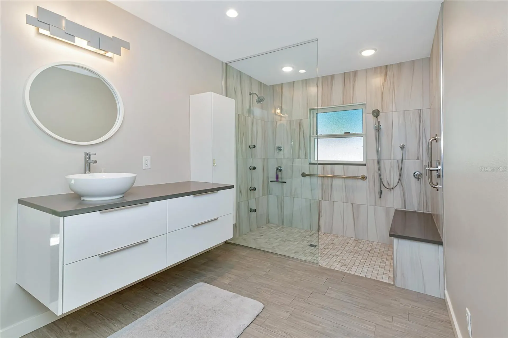 2639 Bougainvillea Street Sarasota FL 34239