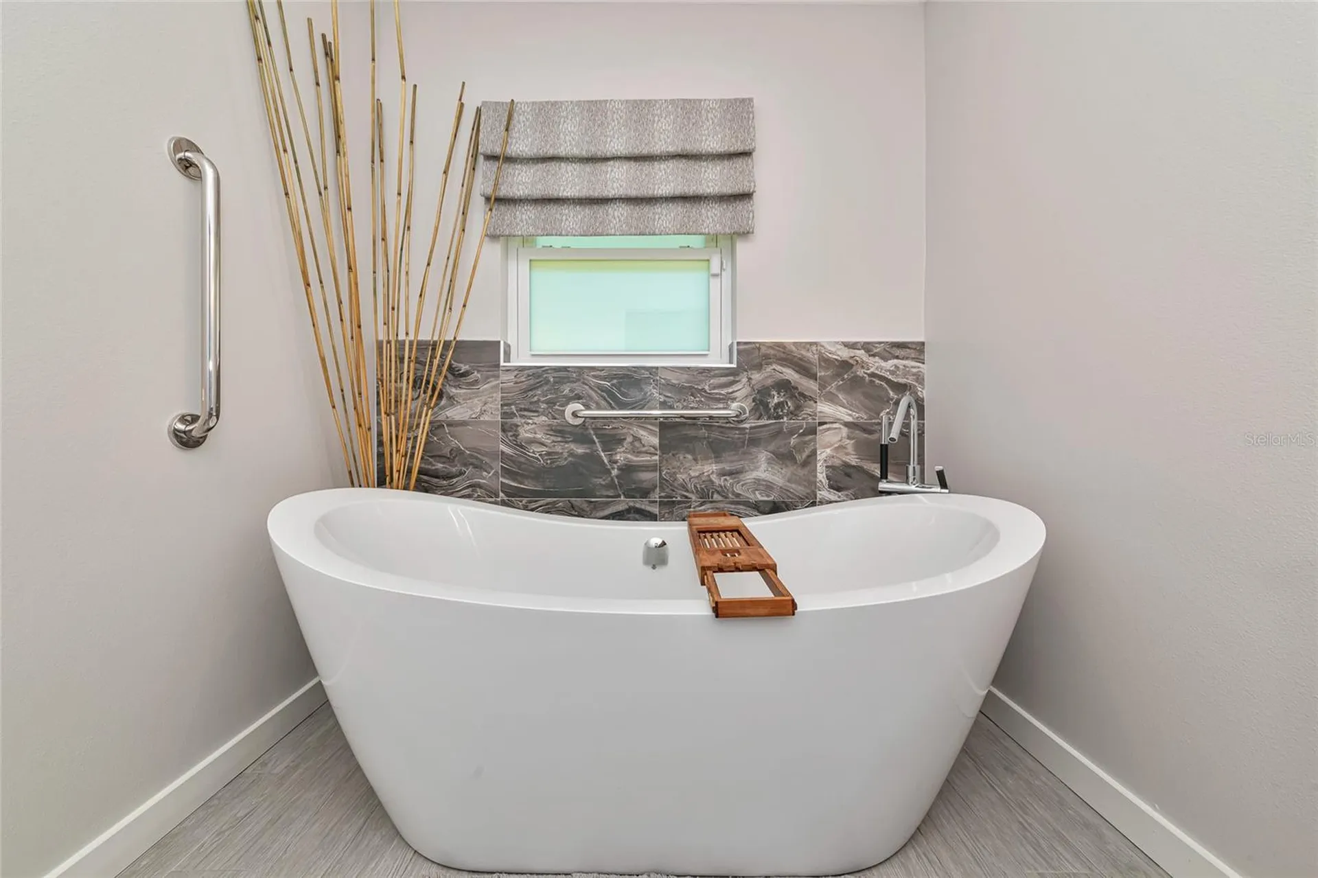 2639 Bougainvillea Street Sarasota FL 34239