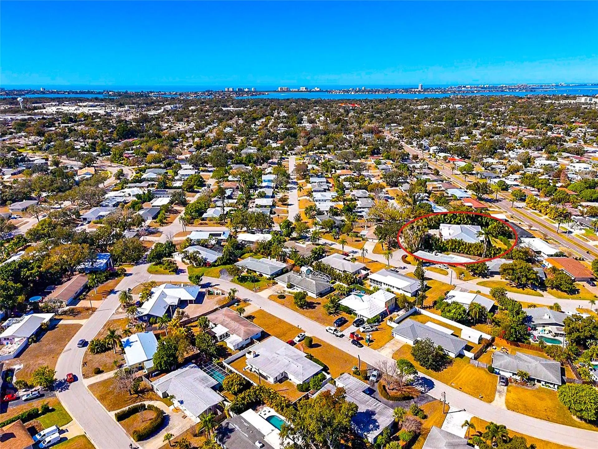 2639 Bougainvillea Street Sarasota FL 34239