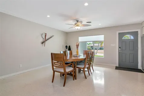 2639 Bougainvillea Street Sarasota FL 34239