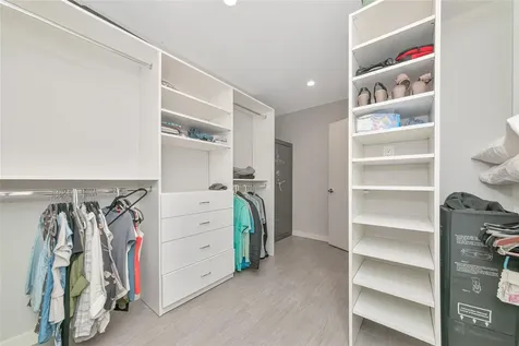2639 Bougainvillea Street Sarasota FL 34239