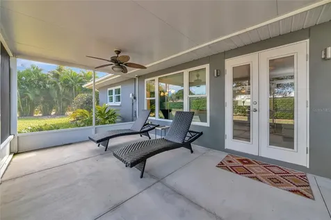 2639 Bougainvillea Street Sarasota FL 34239