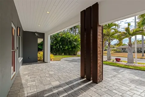 2639 Bougainvillea Street Sarasota FL 34239