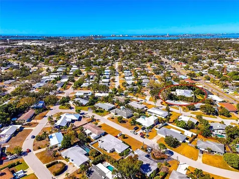 2639 Bougainvillea Street Sarasota FL 34239