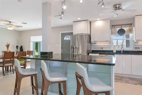 2639 Bougainvillea Street Sarasota FL 34239