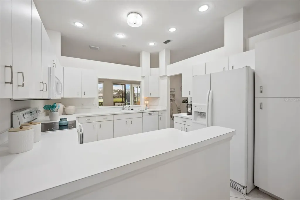 547 Fallbrook Drive Venice FL 34292