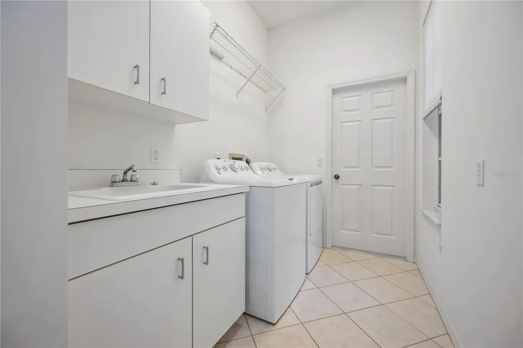 547 Fallbrook Drive Venice FL 34292