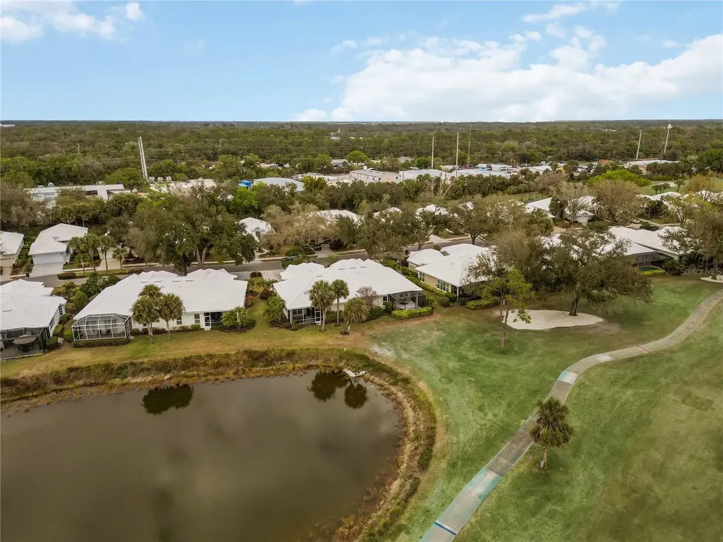 547 Fallbrook Drive Venice FL 34292