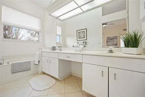 547 Fallbrook Drive Venice FL 34292