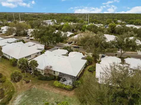 547 Fallbrook Drive Venice FL 34292