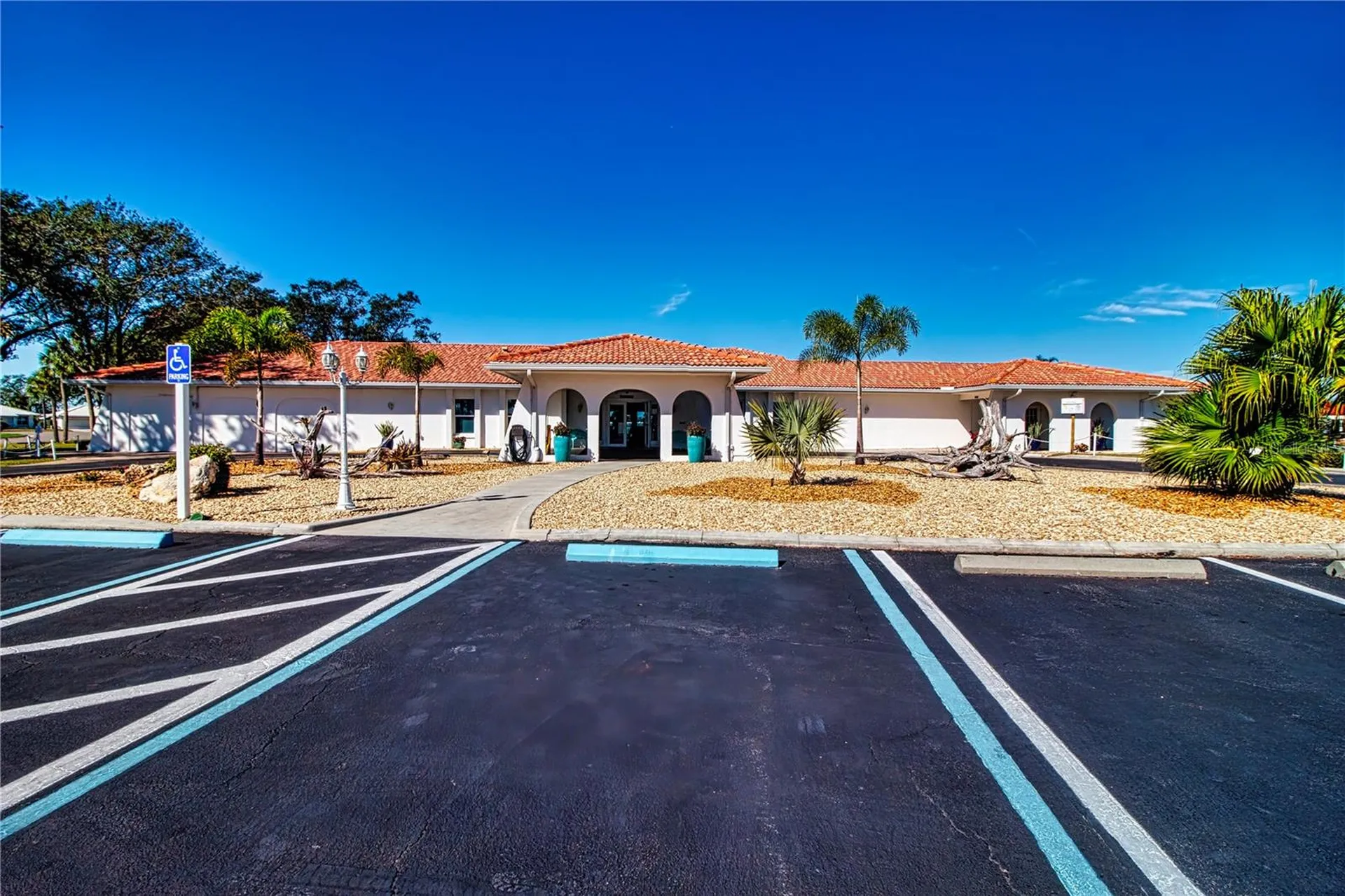 802 Buttonwood Drive Bradenton FL 34208