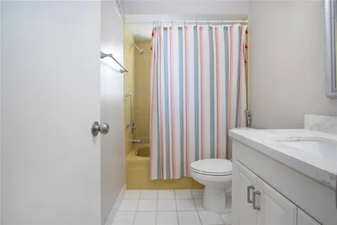 802 Buttonwood Drive Bradenton FL 34208