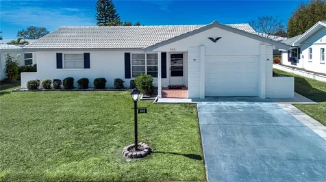 802 Buttonwood Drive Bradenton FL 34208