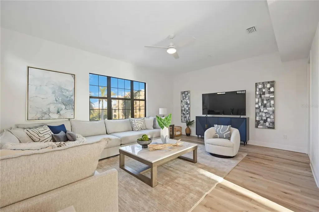 6424 Margarita Shores Lane Apollo Beach FL 33572