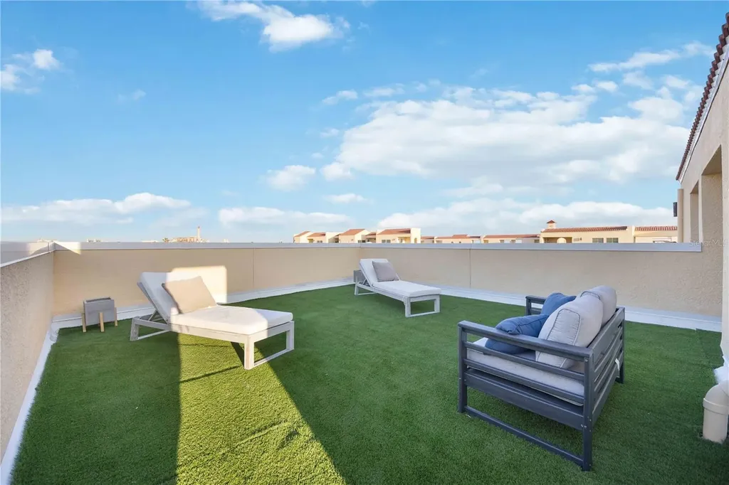 6424 Margarita Shores Lane Apollo Beach FL 33572