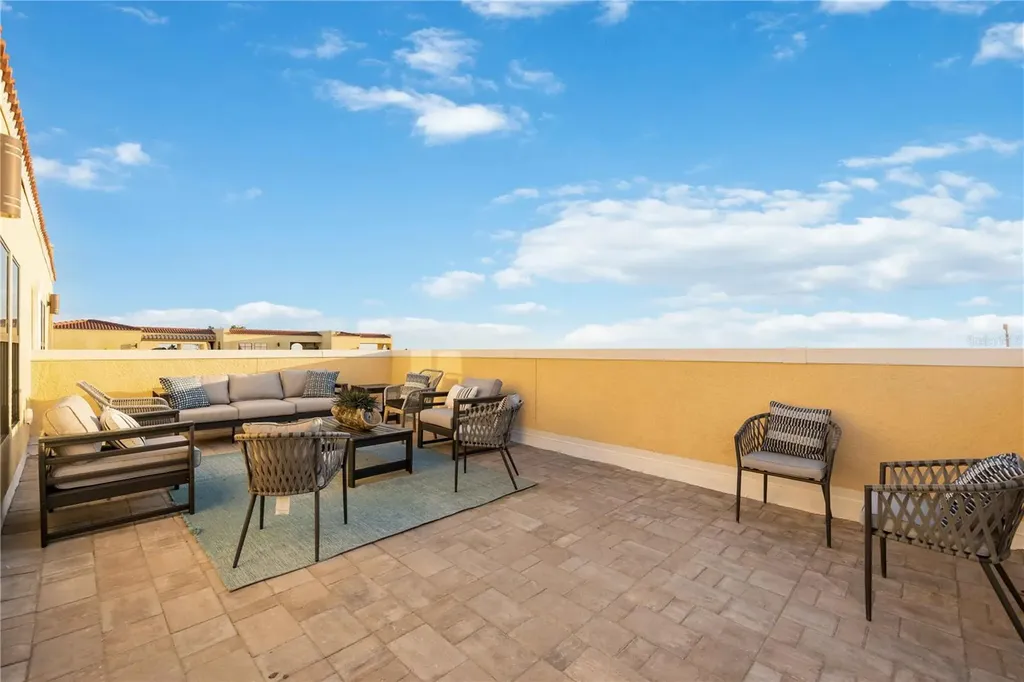 6424 Margarita Shores Lane Apollo Beach FL 33572