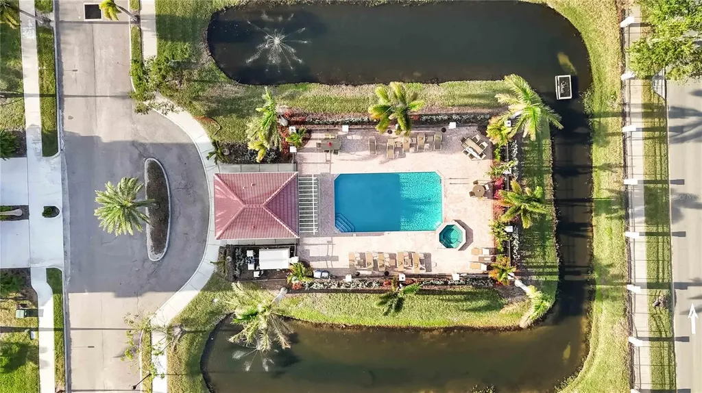 6424 Margarita Shores Lane Apollo Beach FL 33572