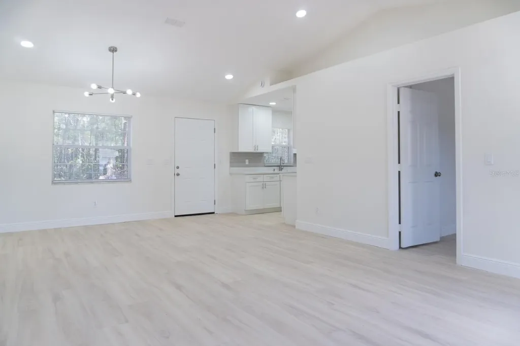 5701 NW 59th Court Ocala FL 34482
