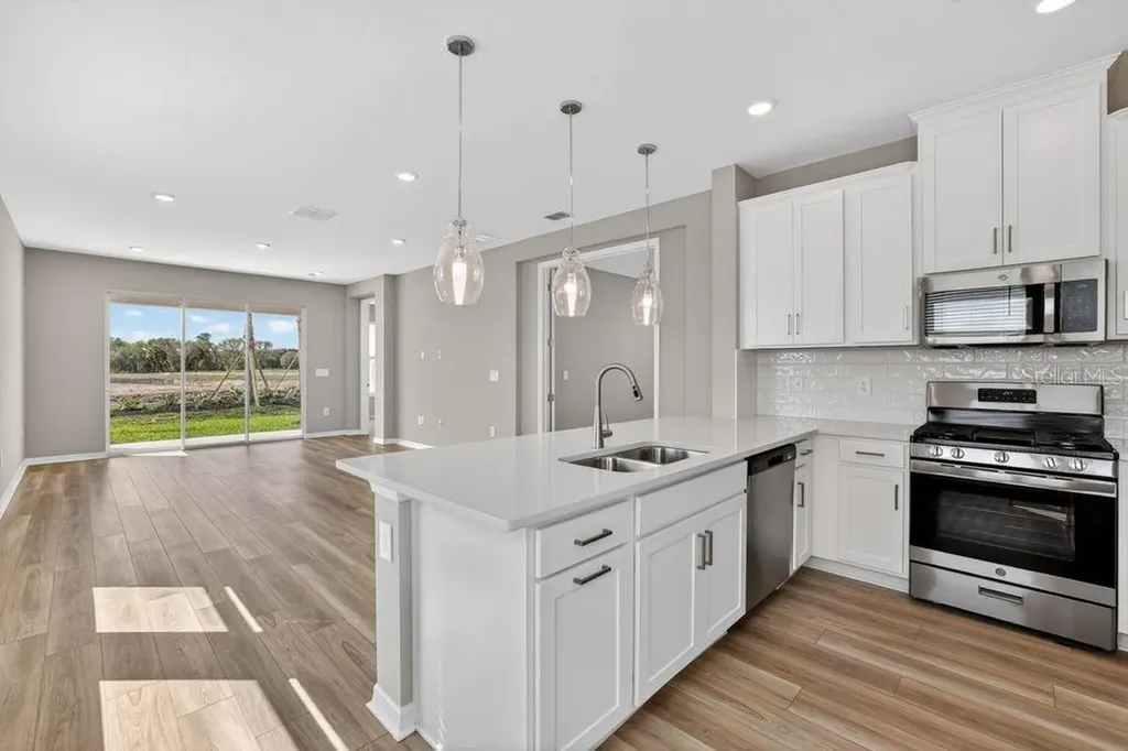 13407 Commons Avenue Parrish FL 34219