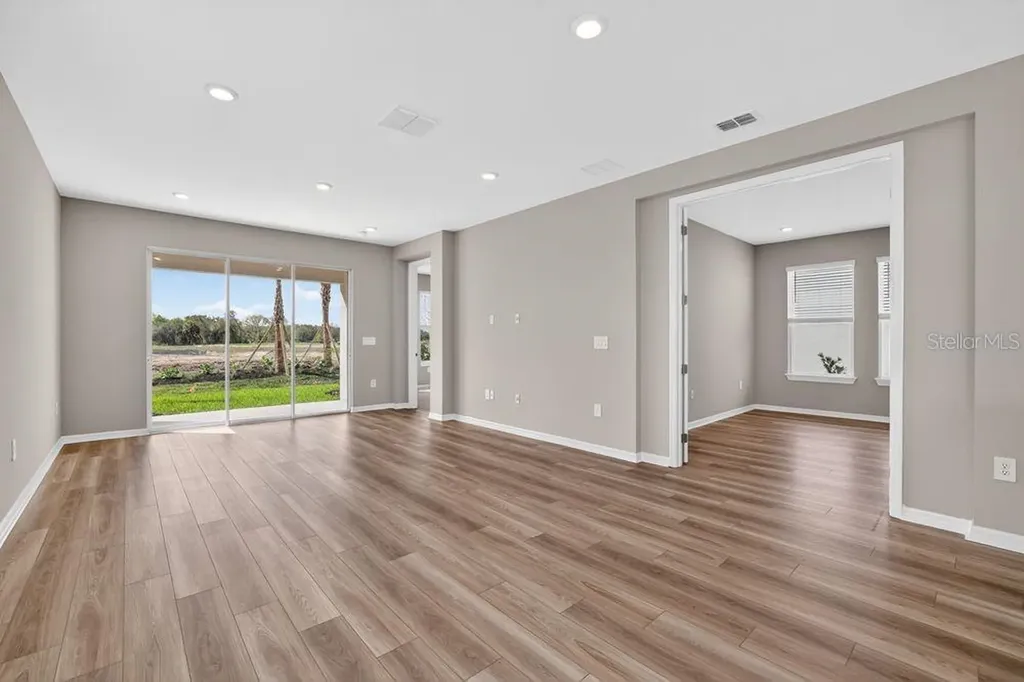 13407 Commons Avenue Parrish FL 34219