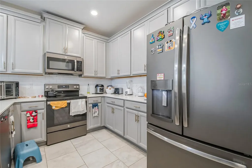 8990 Azalea Sands Lane Davenport FL 33896