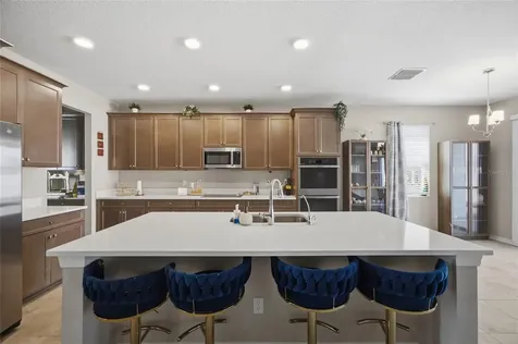2909 Ivory Bluff Court Zephyrhills FL 33540