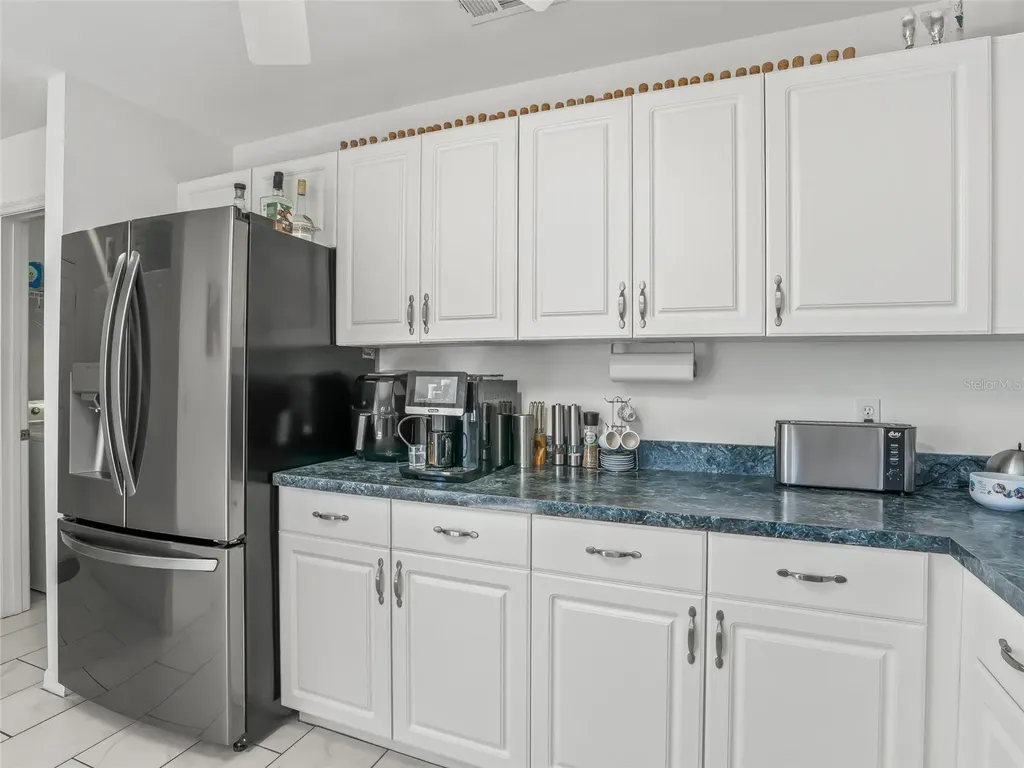 19830 SE 15th Place Morriston FL 32668