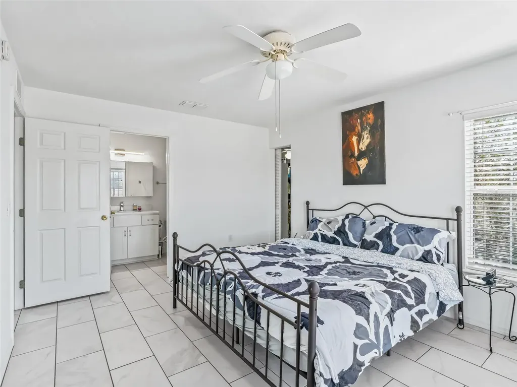 19830 SE 15th Place Morriston FL 32668