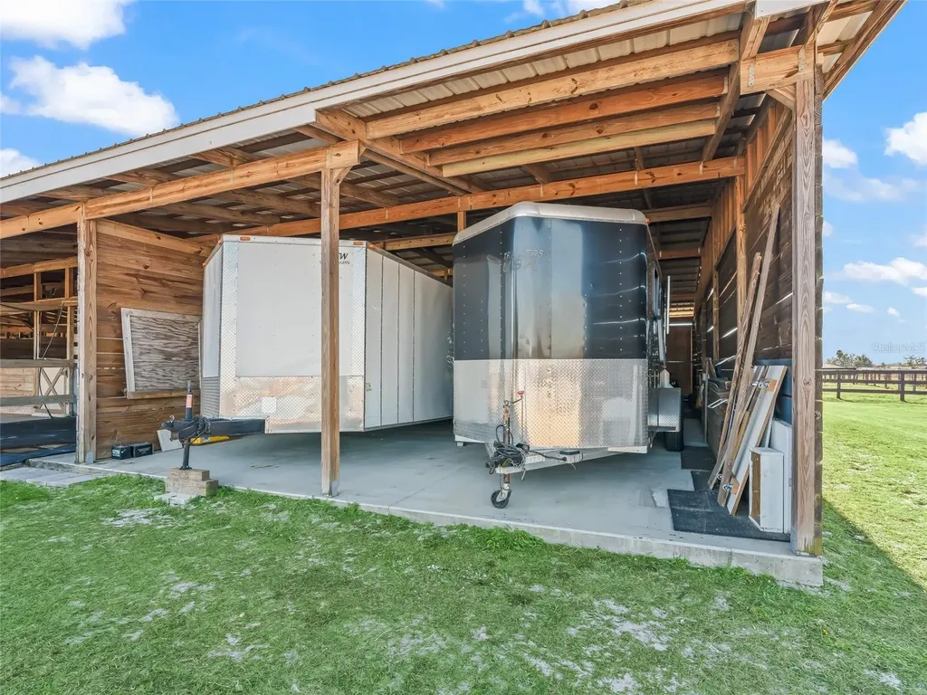 19830 SE 15th Place Morriston FL 32668