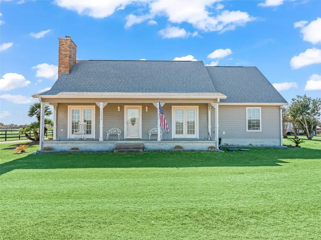 19830 SE 15th Place Morriston FL 32668