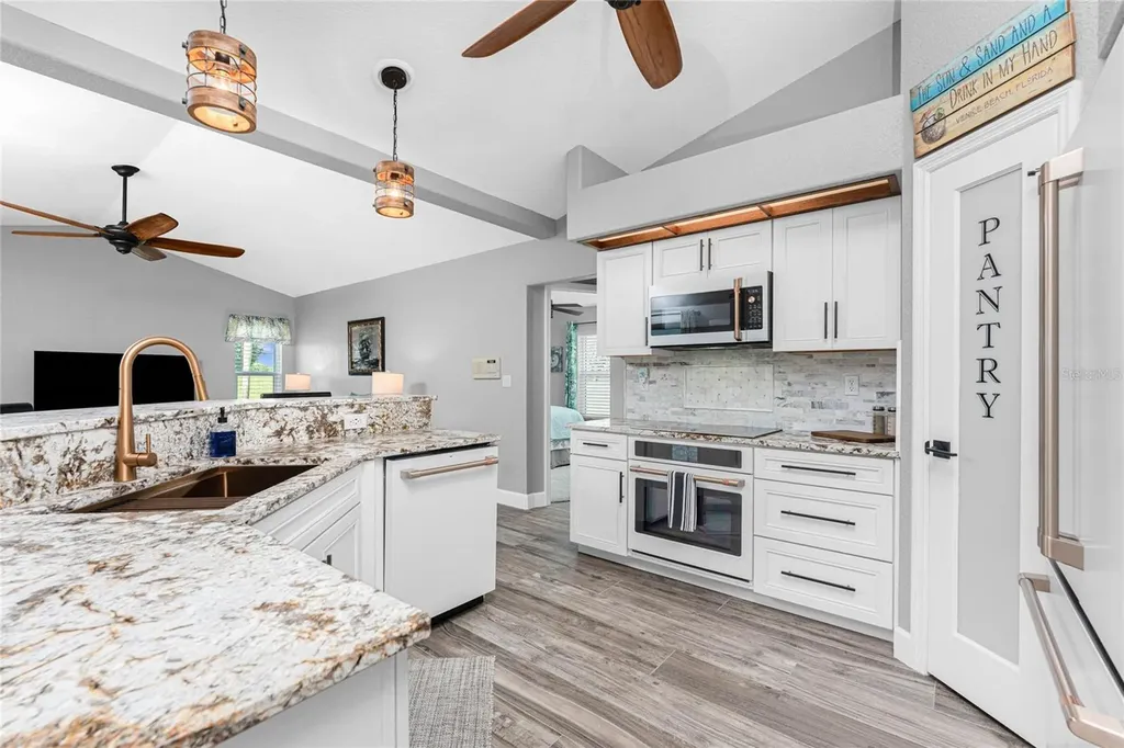 20 Bunker Terrace Rotonda West FL 33947