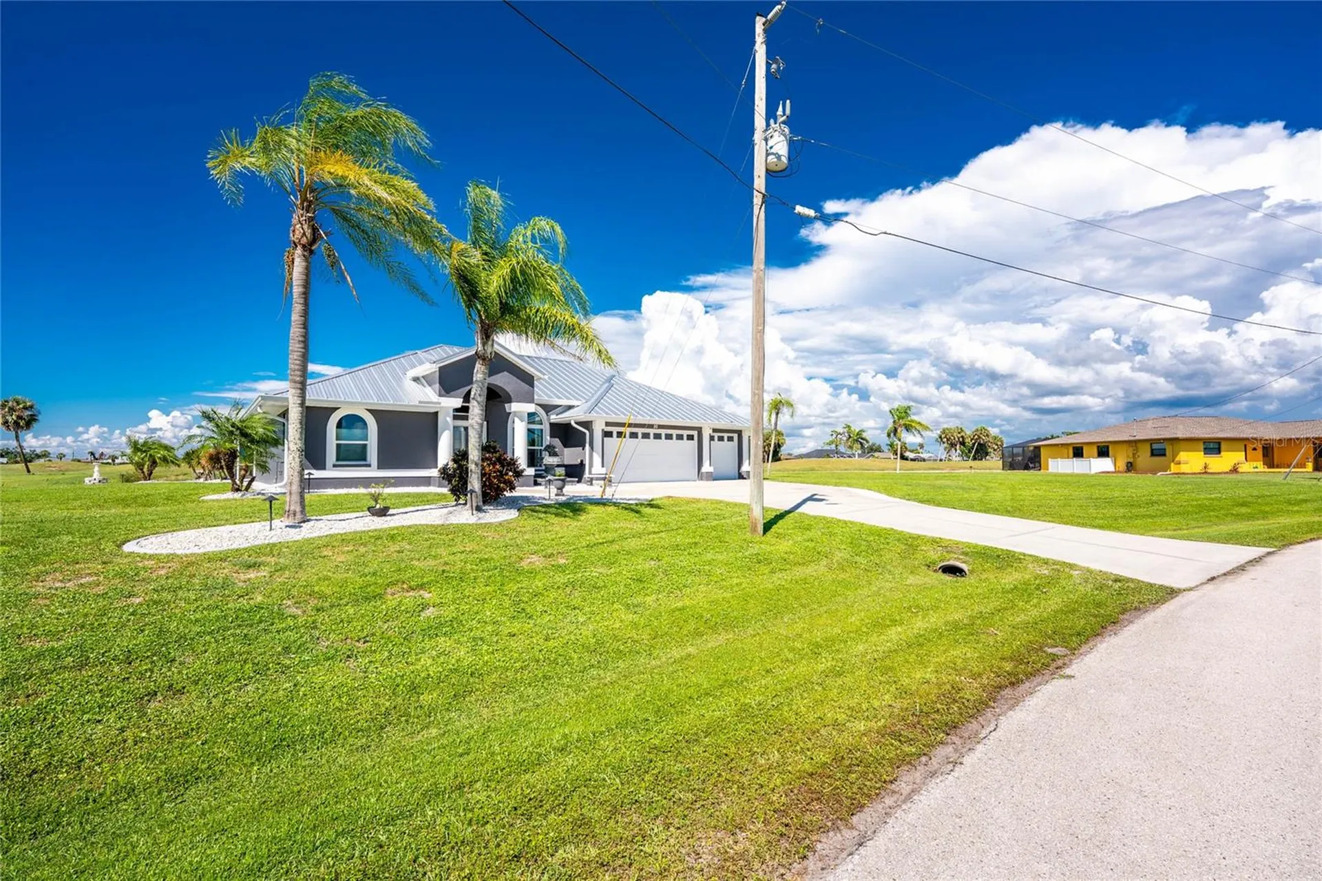 20 Bunker Terrace Rotonda West FL 33947