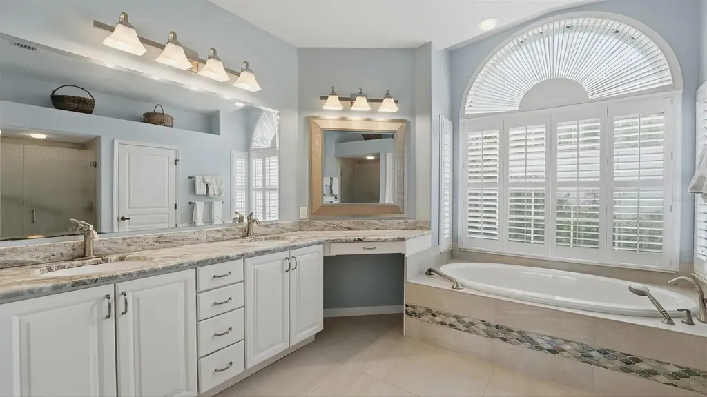 5515 Downham Meadows Sarasota FL 34235