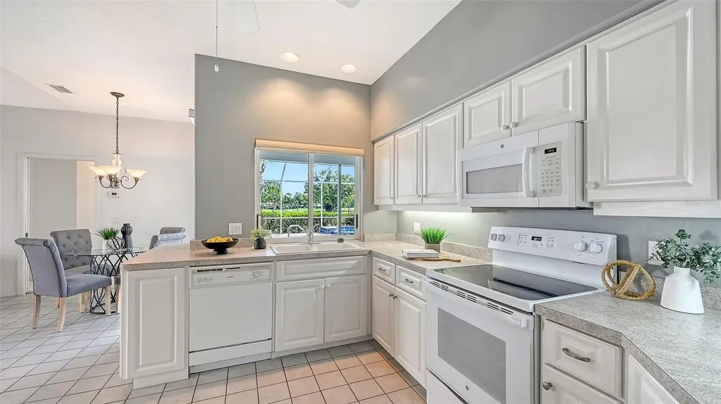 5515 Downham Meadows Sarasota FL 34235