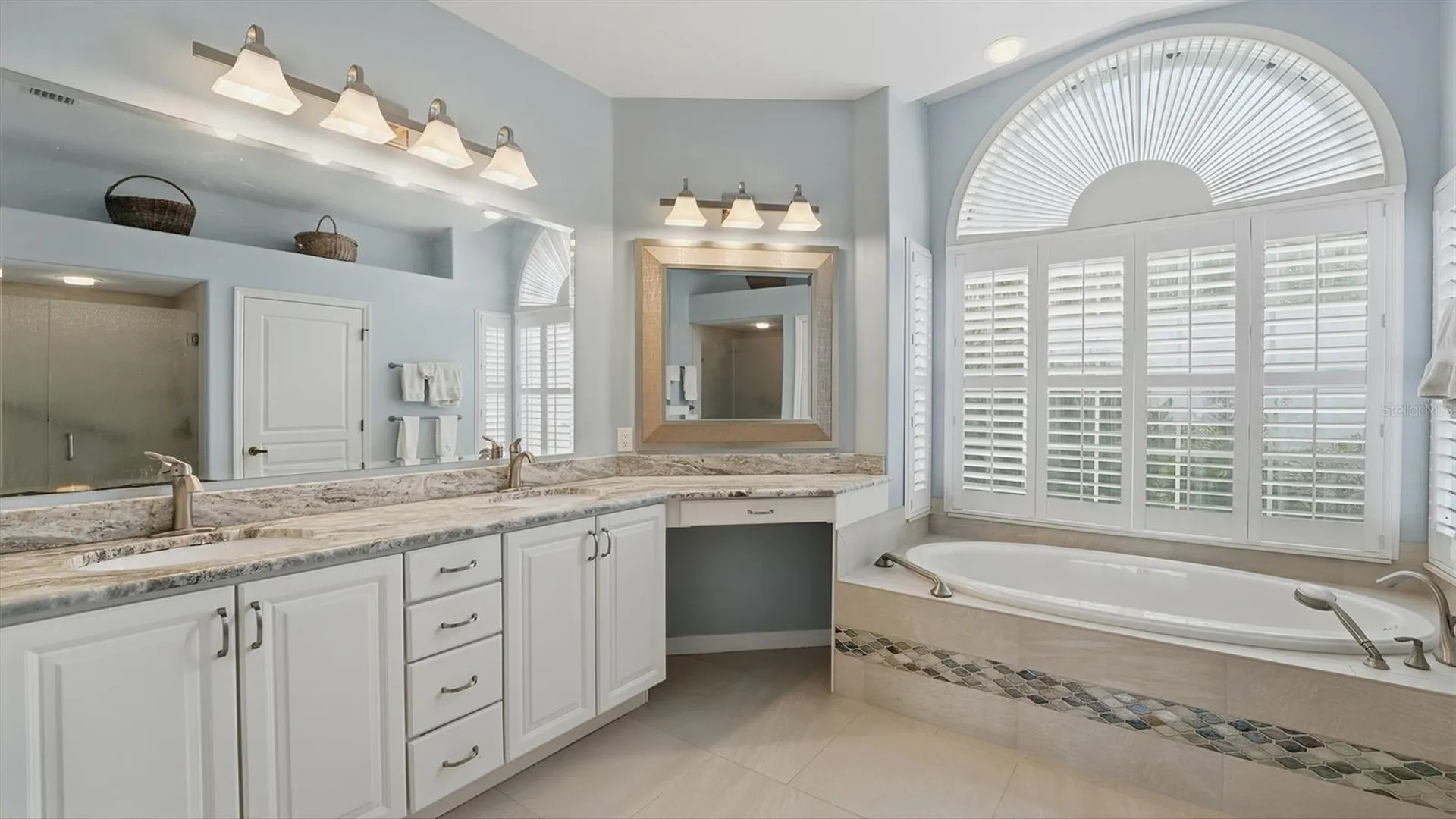 5515 Downham Meadows Sarasota FL 34235