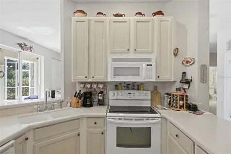 6290 Buckingham Street Sarasota FL 34238