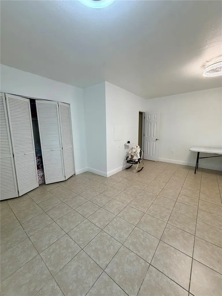 8026 Jackson Springs Road Tampa FL 33615